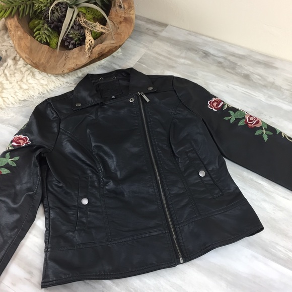 NWOT ODYN Faux Leather Moto Floral Jacket Size M - Picture 4 of 12